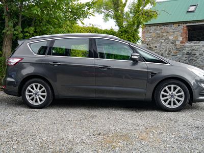 2016 Ford S-Max