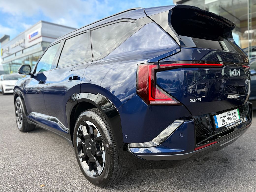 2026 Kia EV5