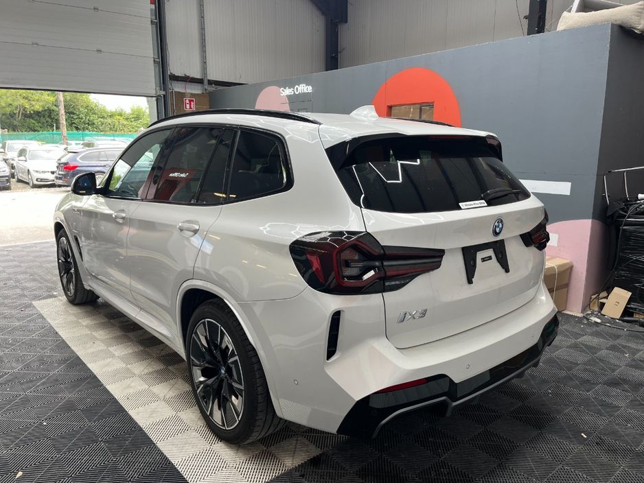 2024 BMW iX3