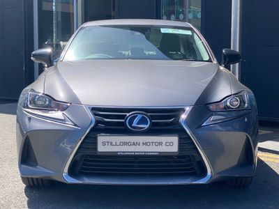 2017 Lexus IS 300h