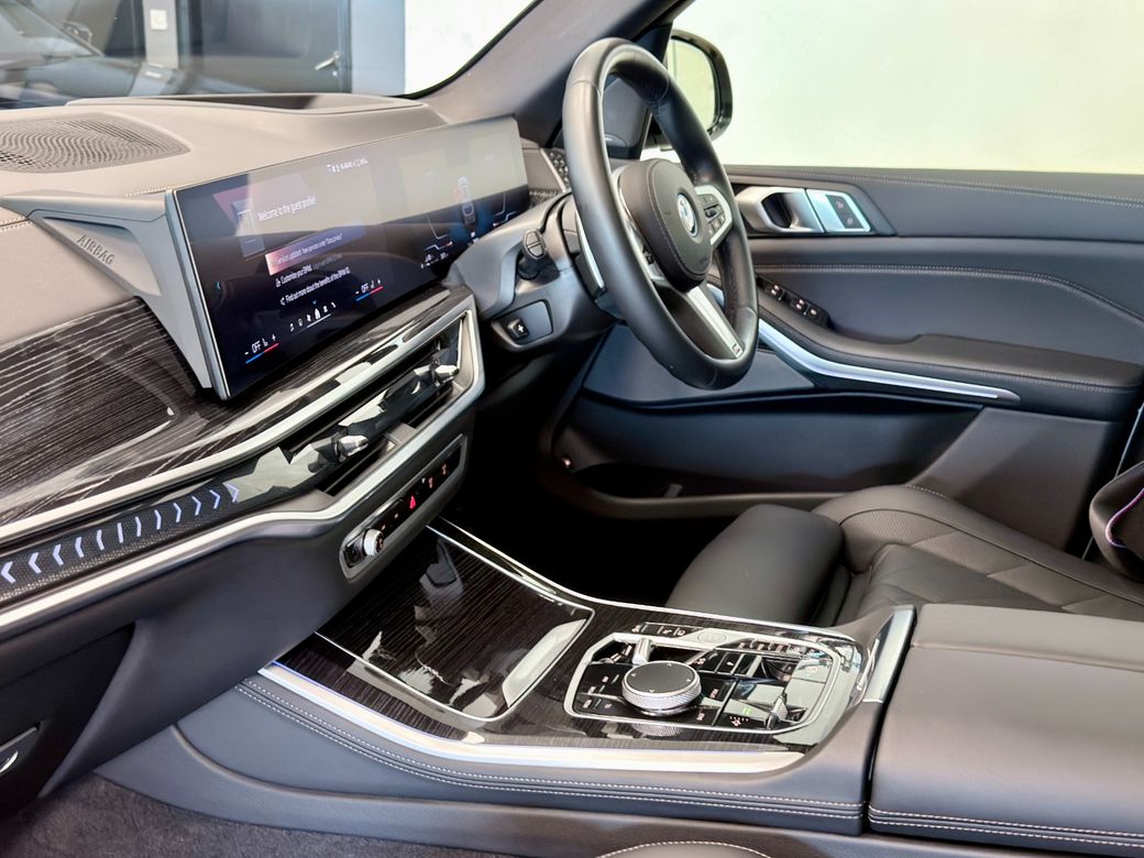 2025 BMW X5