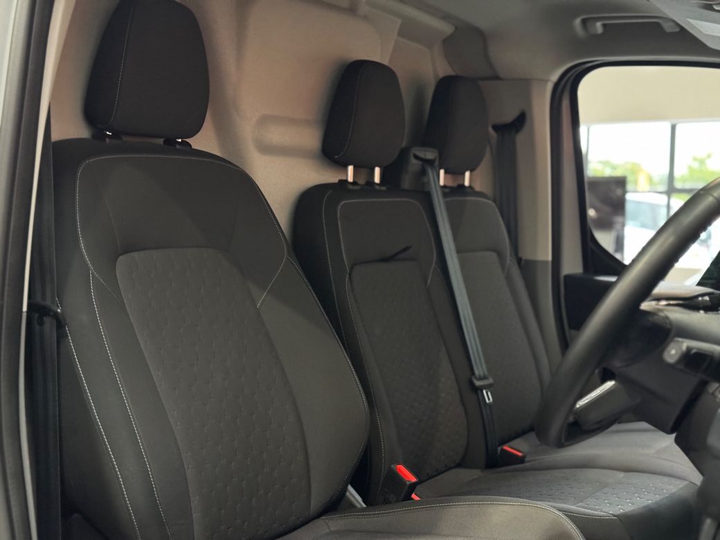 2024 Ford Transit Custom