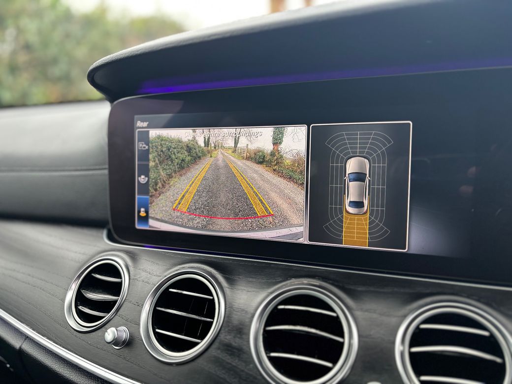 2019 Mercedes-Benz E 220