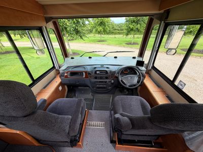 2004 CARTHAGO  M-LINER 52 R.H.D AUTO 