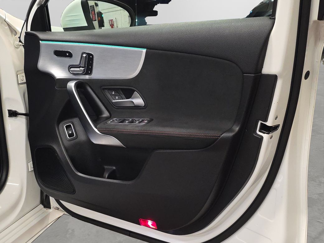 2020 Mercedes-Benz A 250