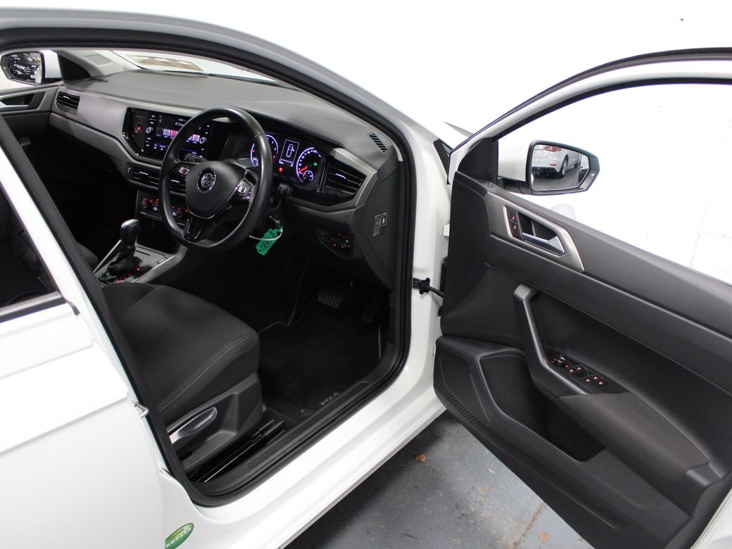 2018 Volkswagen Polo