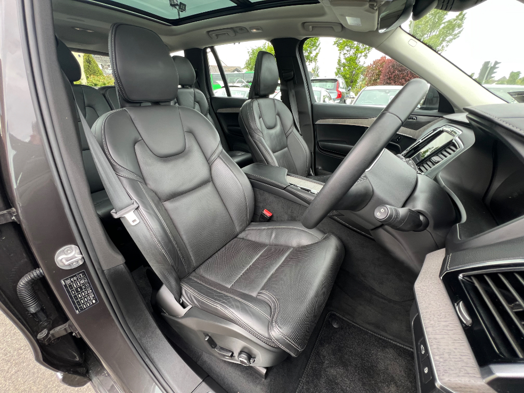 2023 Volvo XC90