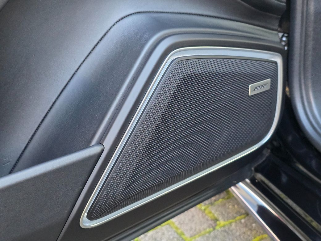 2023 Porsche Panamera