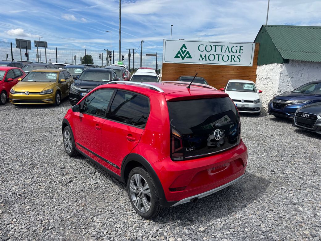 2017 Volkswagen up!