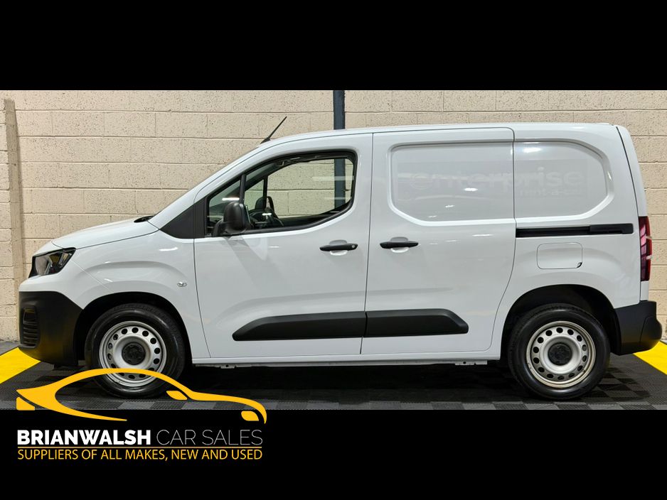 2023 Peugeot Partner