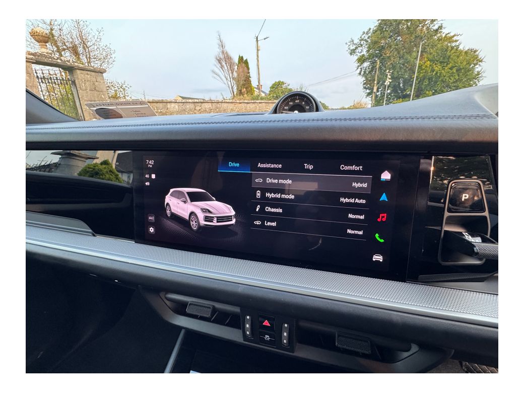 2025 Porsche Cayenne