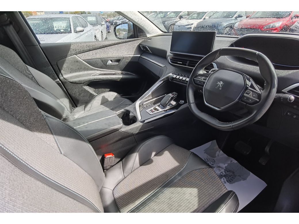 2021 Peugeot 3008