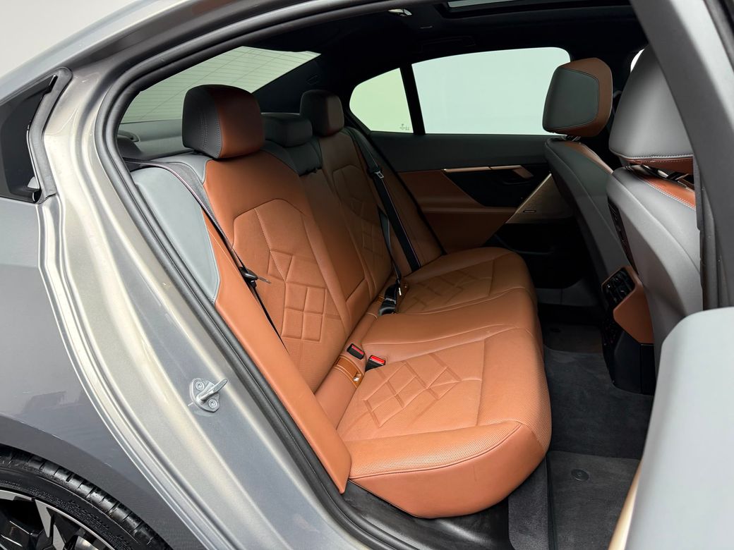 2024 BMW 5 Series