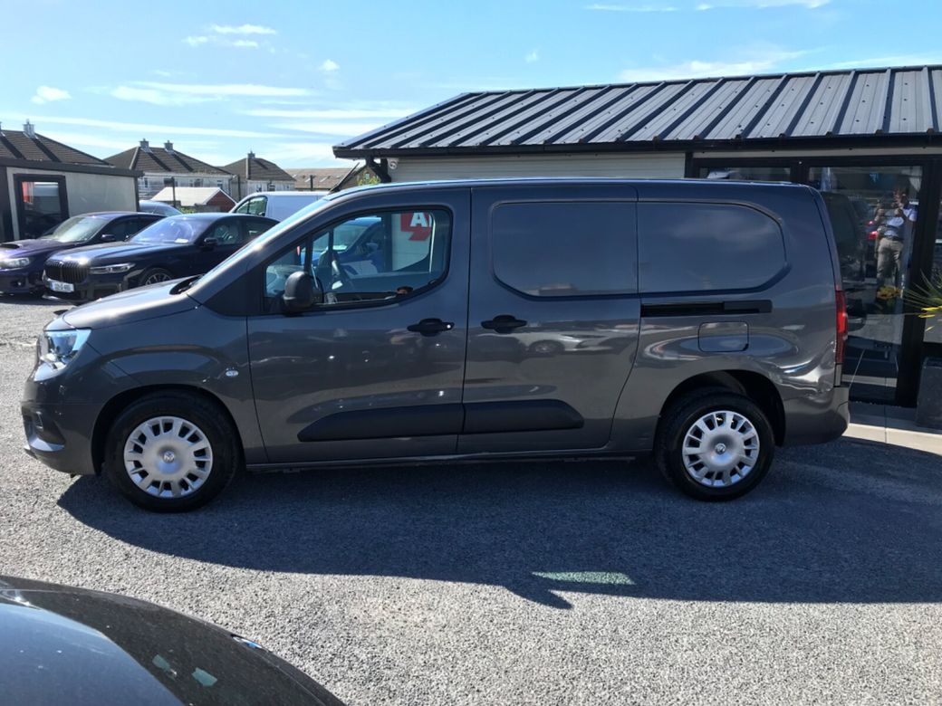 2021 Vauxhall Combo