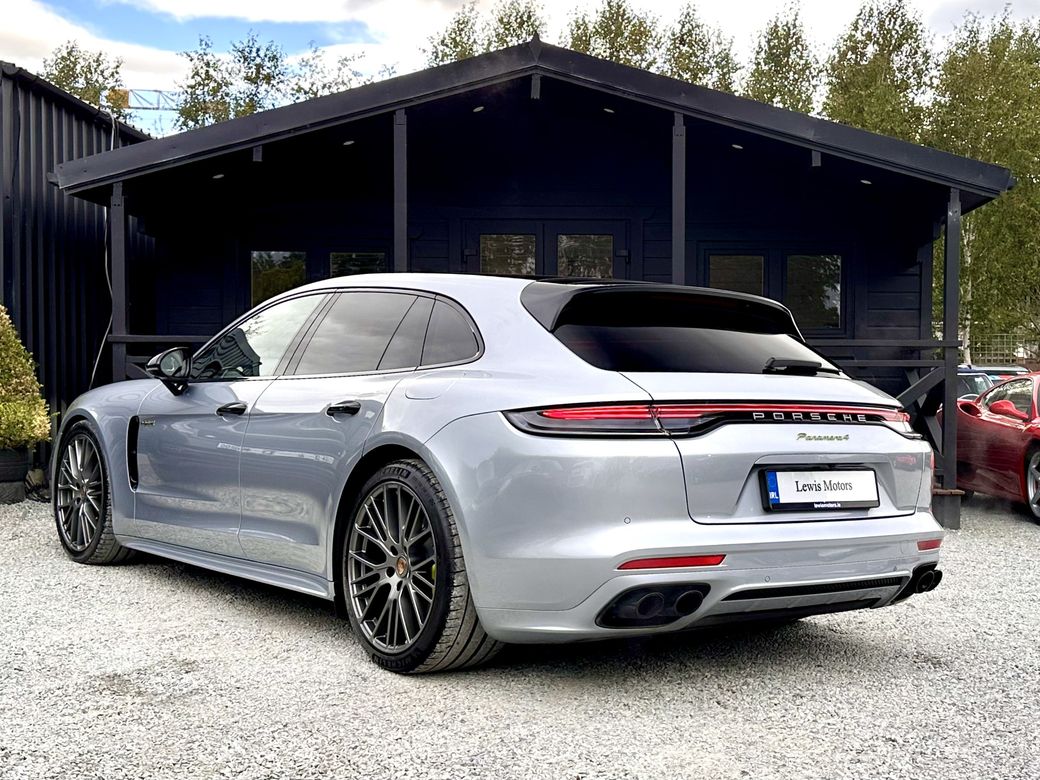 2023 Porsche Panamera