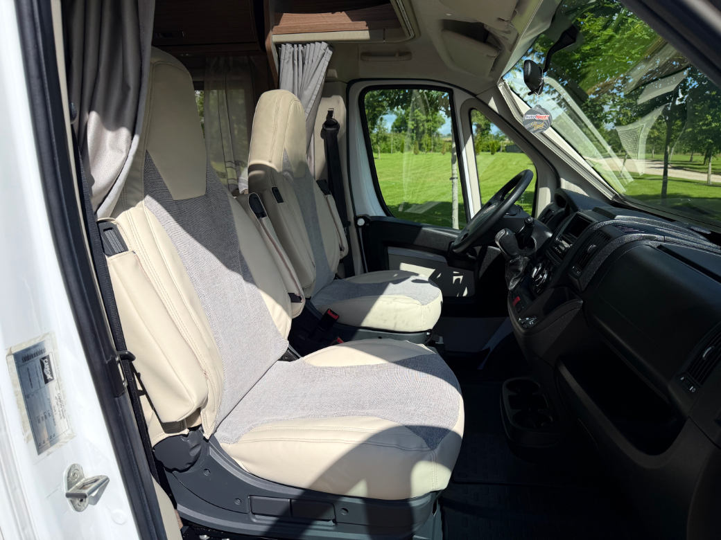 2018 CARADO  T449 LOW PROFILE L.H.D AUTO 