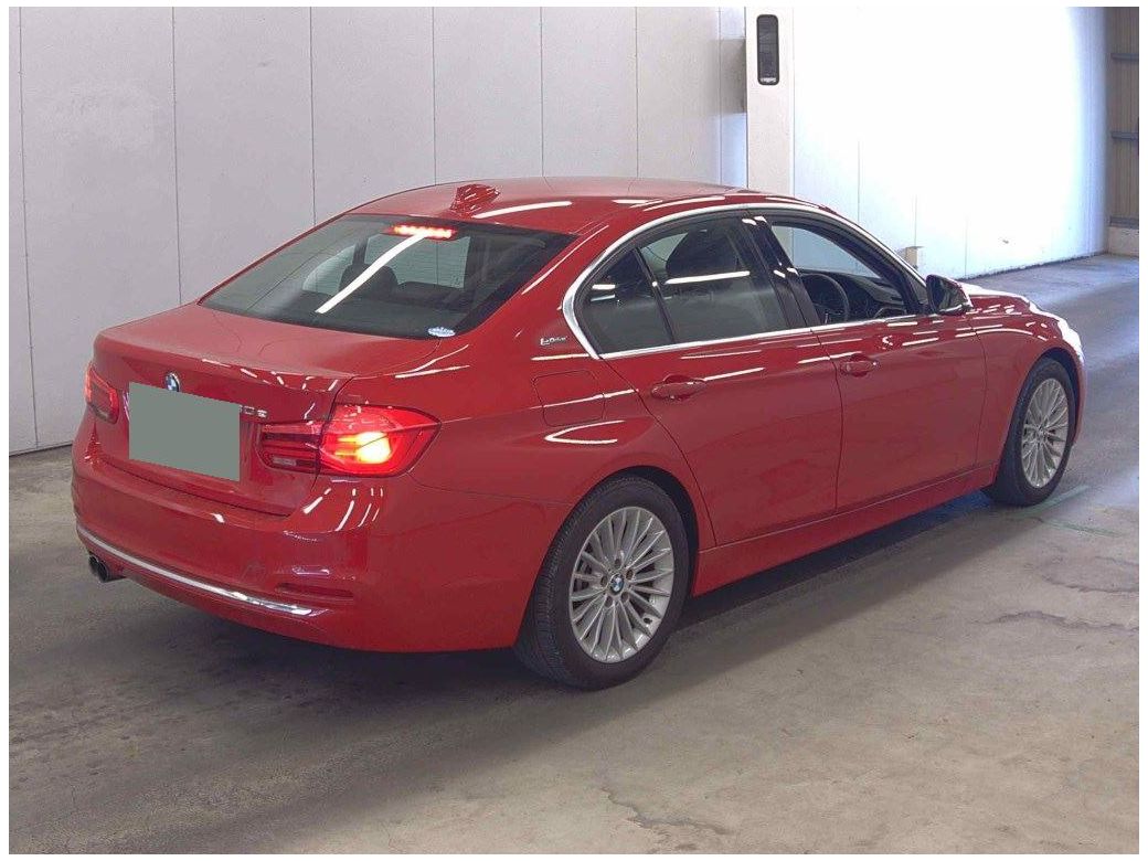2016 BMW 330