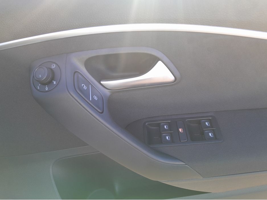 2015 Volkswagen Polo