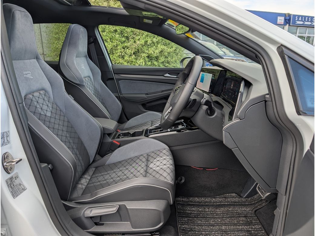 2024 Volkswagen Golf