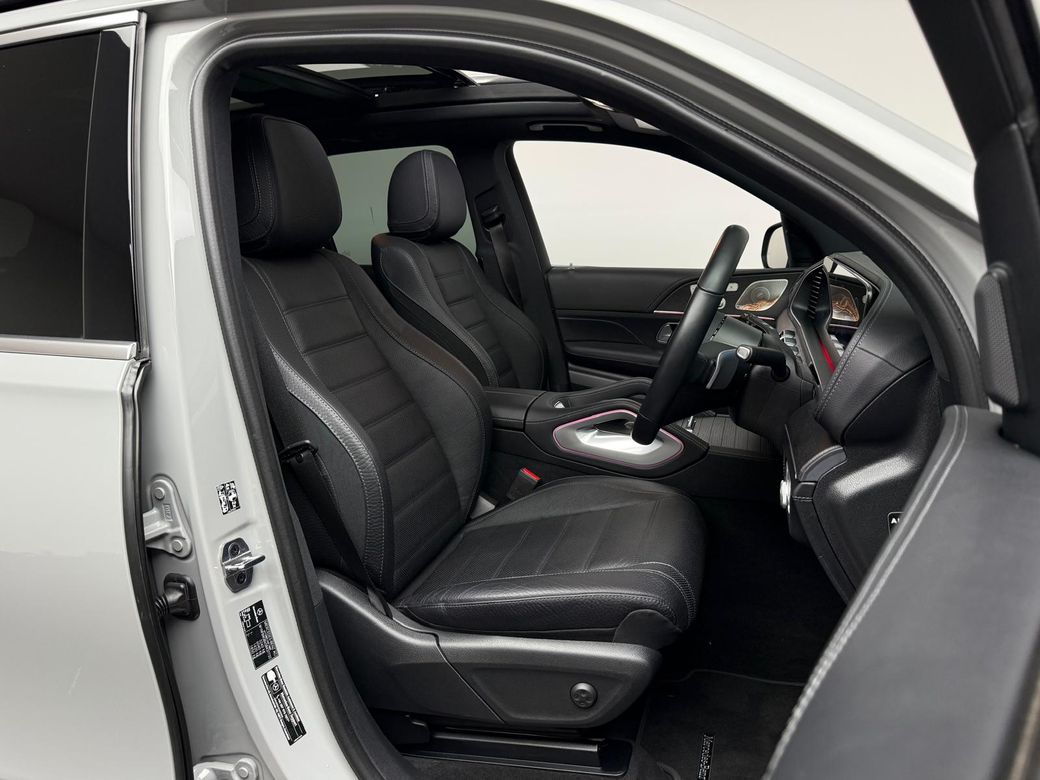 2025 Mercedes-Benz GLE Class