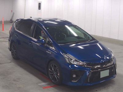 2020 Toyota Prius Alpha