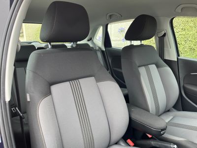 2016 Volkswagen Polo