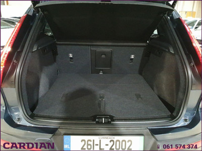 2026 Volvo EX40