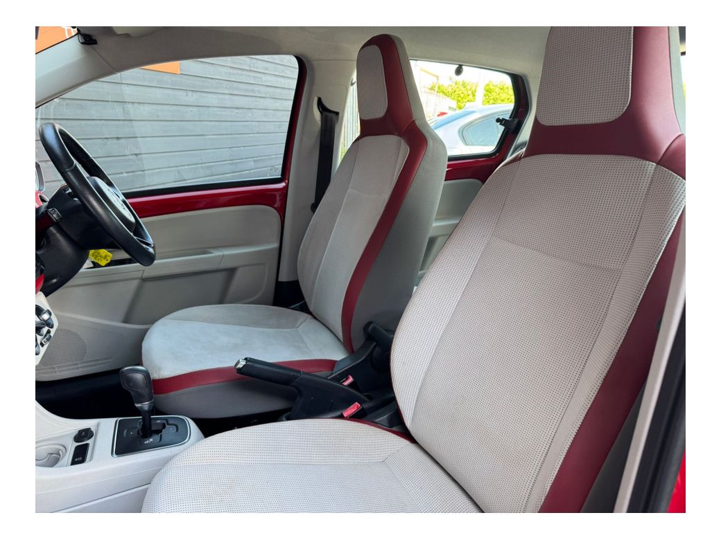 2015 Volkswagen up!