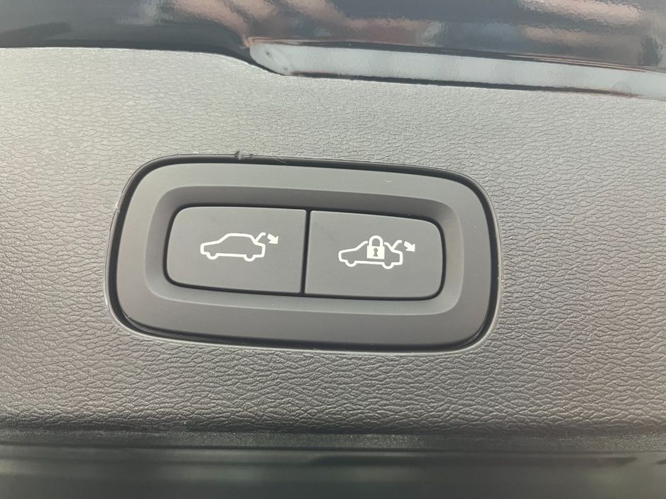 2024 Volvo V60