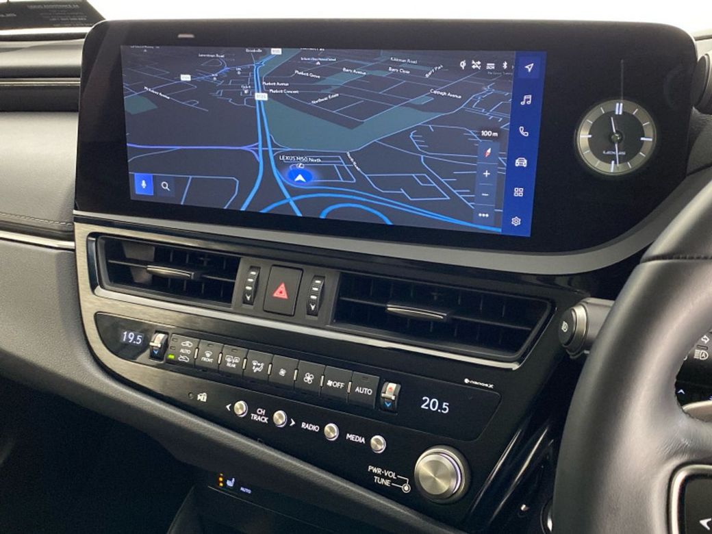 2025 Lexus ES 300h