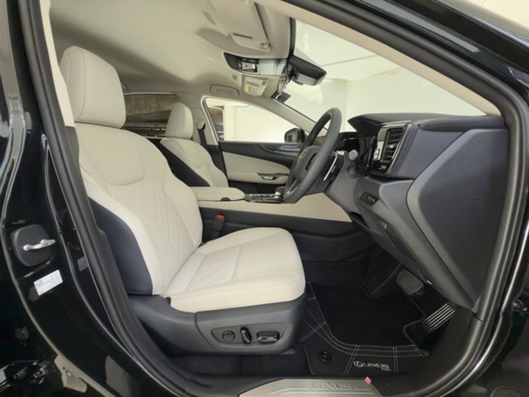 2026 Lexus NX 450H+