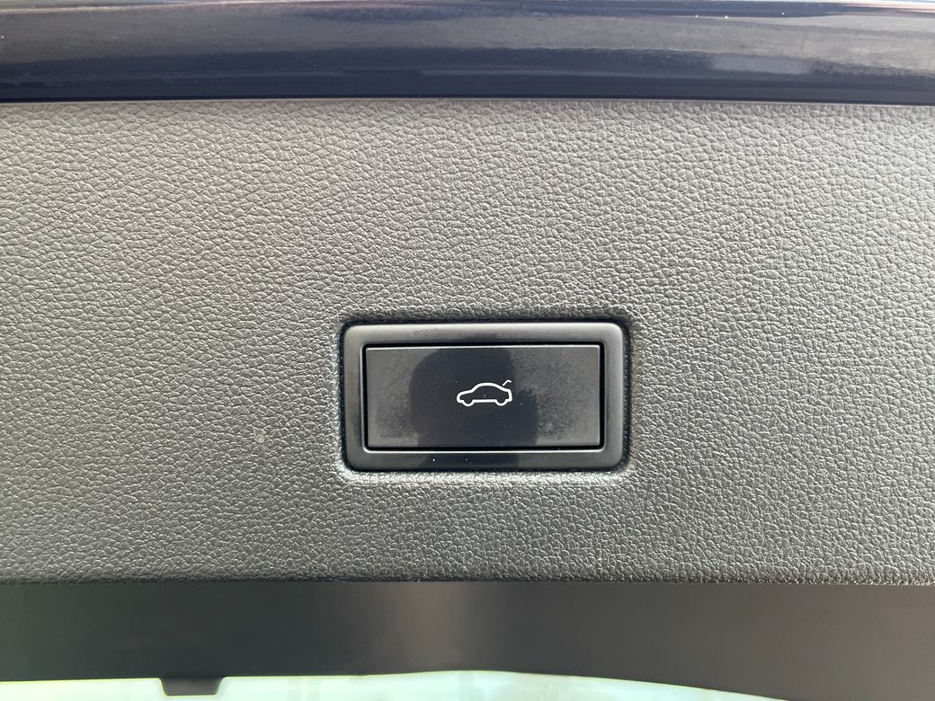 2023 Volkswagen T-Roc