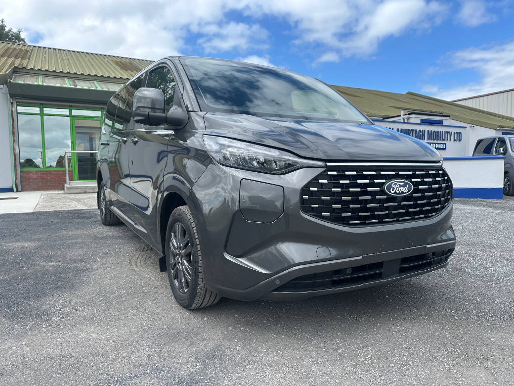 2027 Ford Tourneo Custom