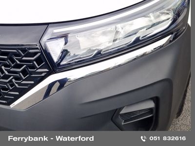 2025 Nissan Townstar