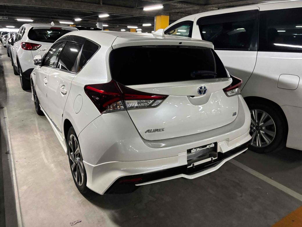 2016 Toyota Auris