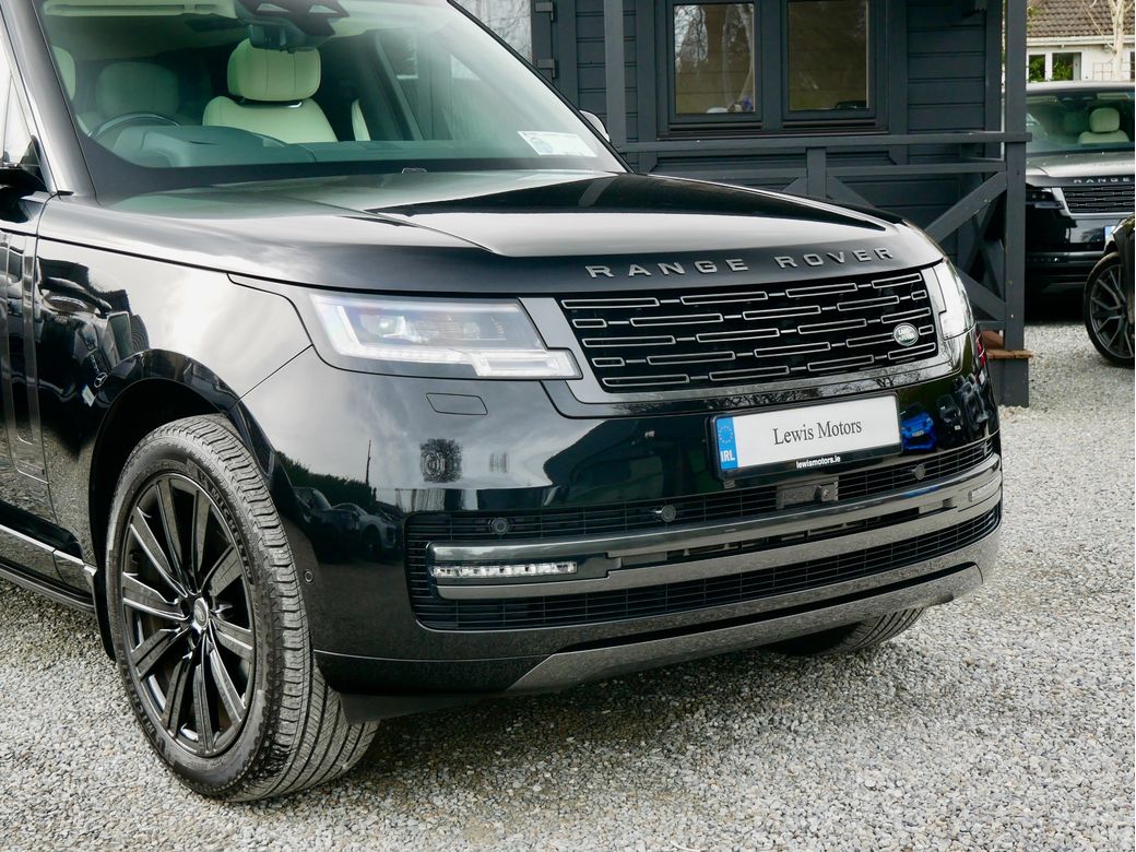 2025 Land Rover Range Rover