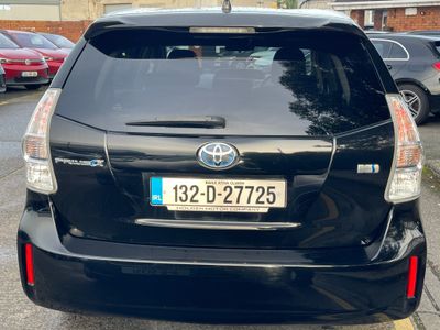 2013 Toyota Prius Alpha