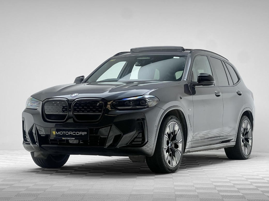 2022 BMW iX3