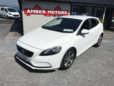 2016 Volvo V40