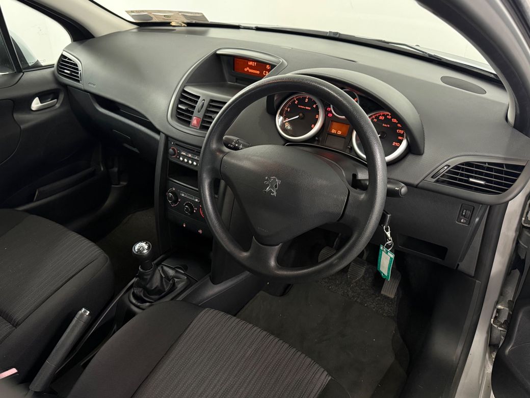 2010 Peugeot 207