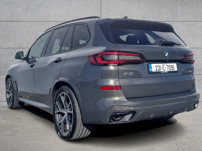 2022 BMW X5