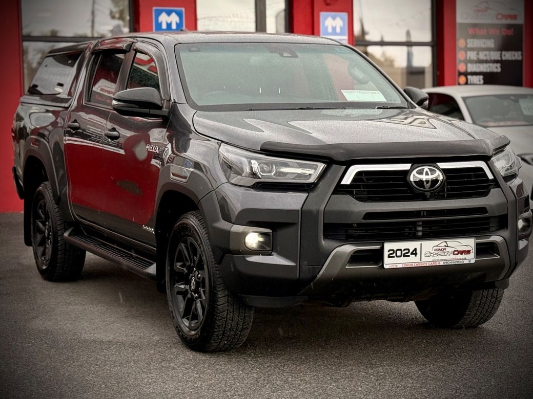 2024 Toyota Hilux