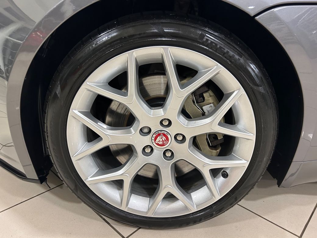 2018 Jaguar F-Type
