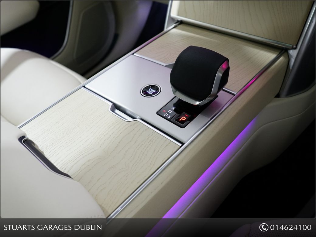 2025 Land Rover Range Rover