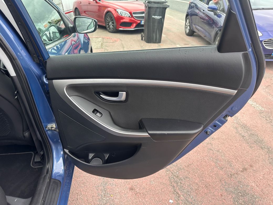2016 Hyundai i30