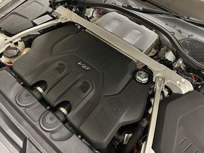 2025 Bentley Flying Spur