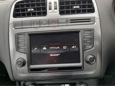 2015 Volkswagen Polo