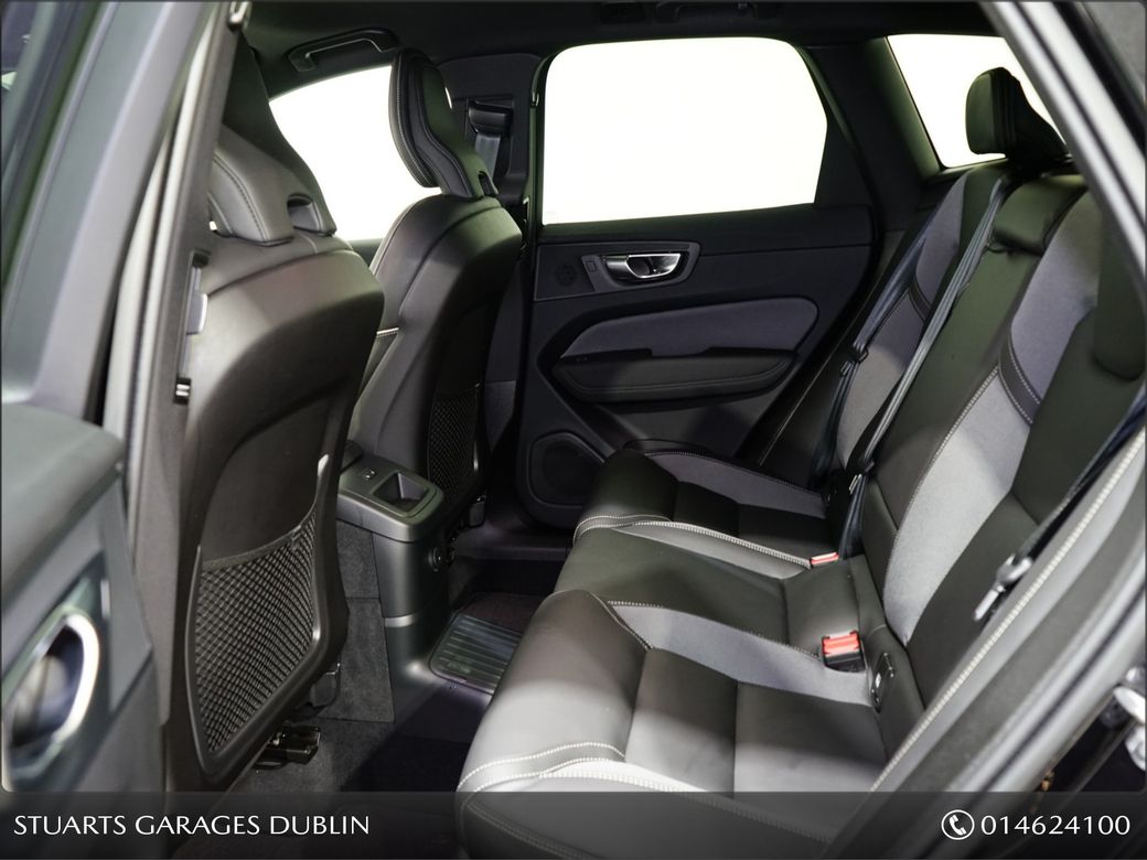 2025 Volvo XC60