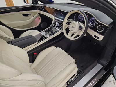 2025 Bentley Continental