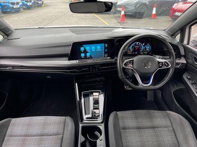 2023 Volkswagen Golf